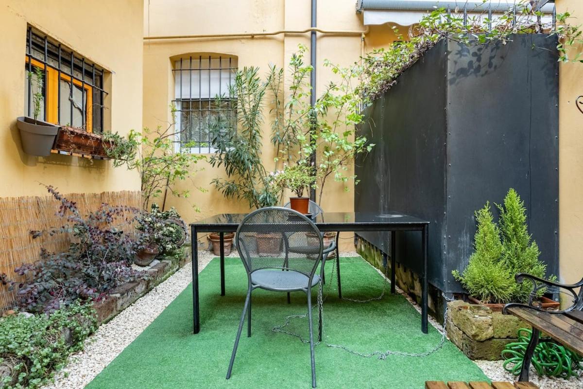 ボローニャGamberini House - Private Gardenアパートメント エクステリア 写真